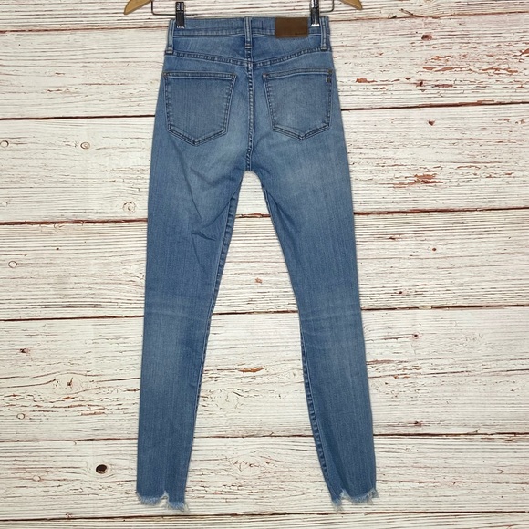 Madewell 9" Mid-Rise Skinny Jeans in Frankie Wash: Torn-Knee Edition Sz 24 - Picture 9 of 14